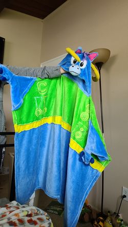 Max and moxy kid snuggle blanket