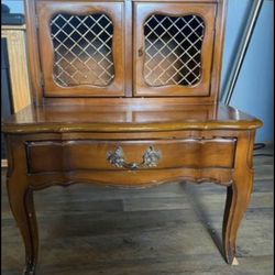 Vintage White Fine Furniture Side Tables 