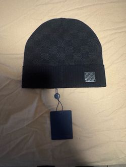 LouieV beanie
