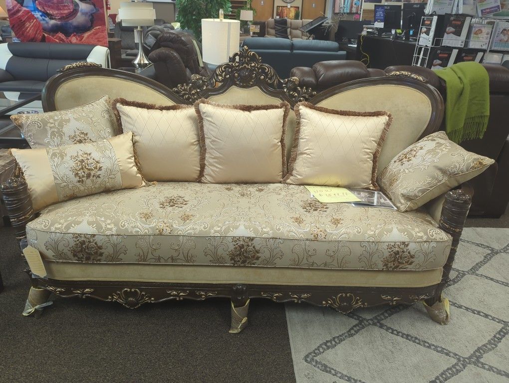 SOFA NEW