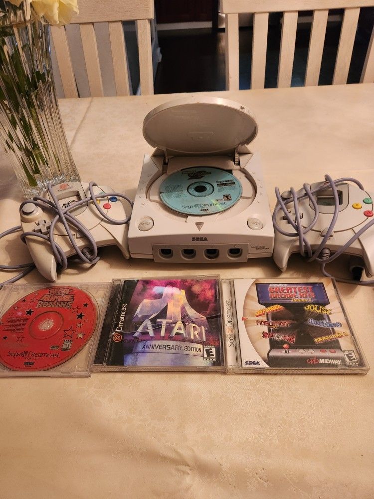 Sega Dreamcast Bundle