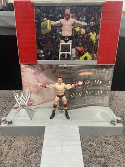 WWE STAGE PLAYSET (Figures Not Included)