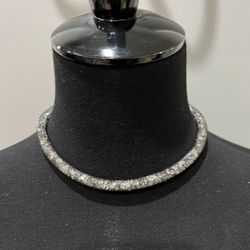 Ladies Necklace 