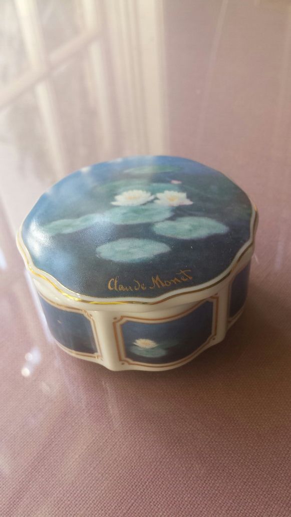 Goebel Collectible Monet jar