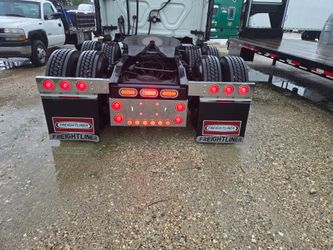 Mudflap hangers