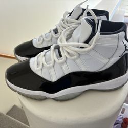 Jordan 11 Concord 2018 Size 10.5