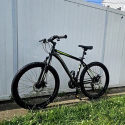 Schwinn Mountain Bike 