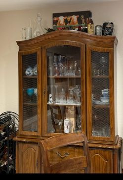 Dining Hutch