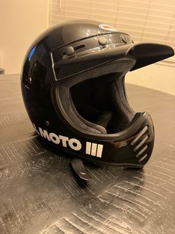 Bell Moto-3 Motorcycle Helmet