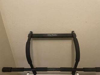 Ally Peaks Doorway Pull-Up Bar – Sturdy and Adjustable