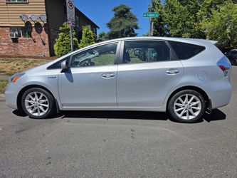 2012 Toyota Prius V