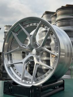 Aftermarket wheels