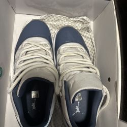 Jordan 11 Diffused  Blue