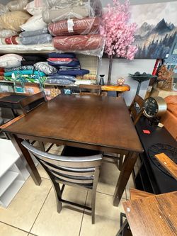 Brand New Dinning Table/ W Chairs Set!