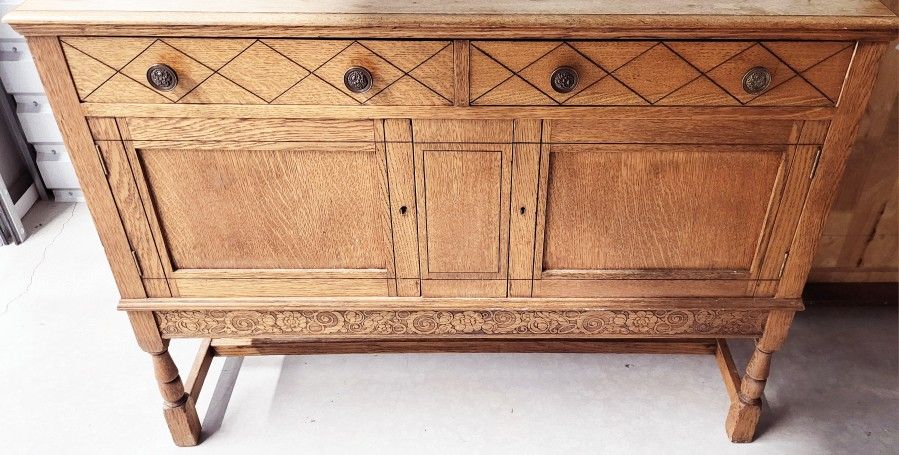 Antique Buffet/Hutch