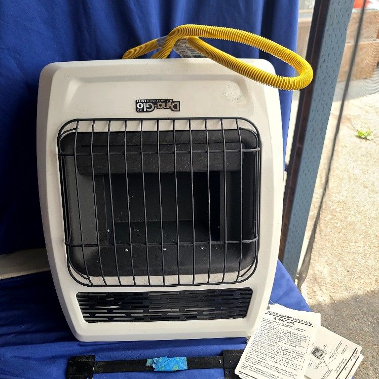 DYNA GLO VENT FREE NATURAL GAS WALL HEATER