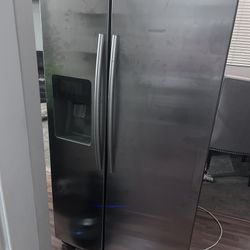 Samsung Refrigerator 