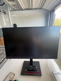 Lenovo ThinkVision 24” Monitor with Stand
