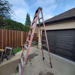 10 Ft. A-frame Ladder With Delivery
