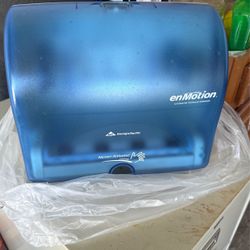 George Pacific Touch less Towel Dispenser