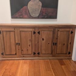 Beautiful Mexican Pine Sideboard 