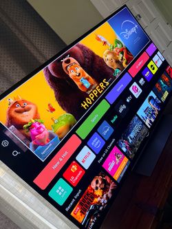 LG OLED 55-inch – Excellent condition 🟧🟦🟪🟫🟩🟥🟪🟫