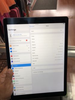 IPad Pro 12.9 inch 256gb Space gray Mint