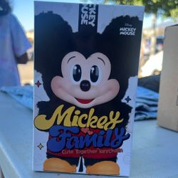 LABUBU Mickey And Family 