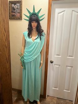 Halloween costumes Statue of Liberty