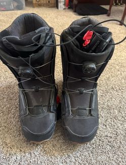 Size 10.5 US Black Snowboard Boots with BOA Lacing