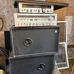 OLD PHILLIPS  STERO From The 70’s