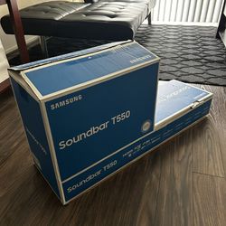 Samsung T550 Soundbar (2.1 Ch) W/ Wireless Subwoofer and Dolby Audio/DTS. 