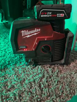 Milwaukee 2 laser