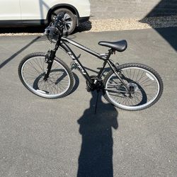 Huffy Hardtail Mountain Bike (meet up only)