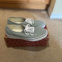 Vans Authentic, Men’s Size: 8.5