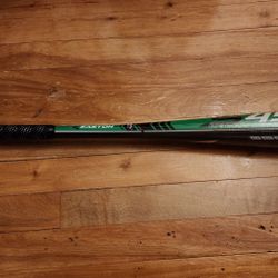 Easton S450 30" -8 bat Brand New