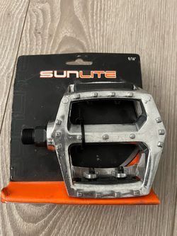 Bike pedals 9/16