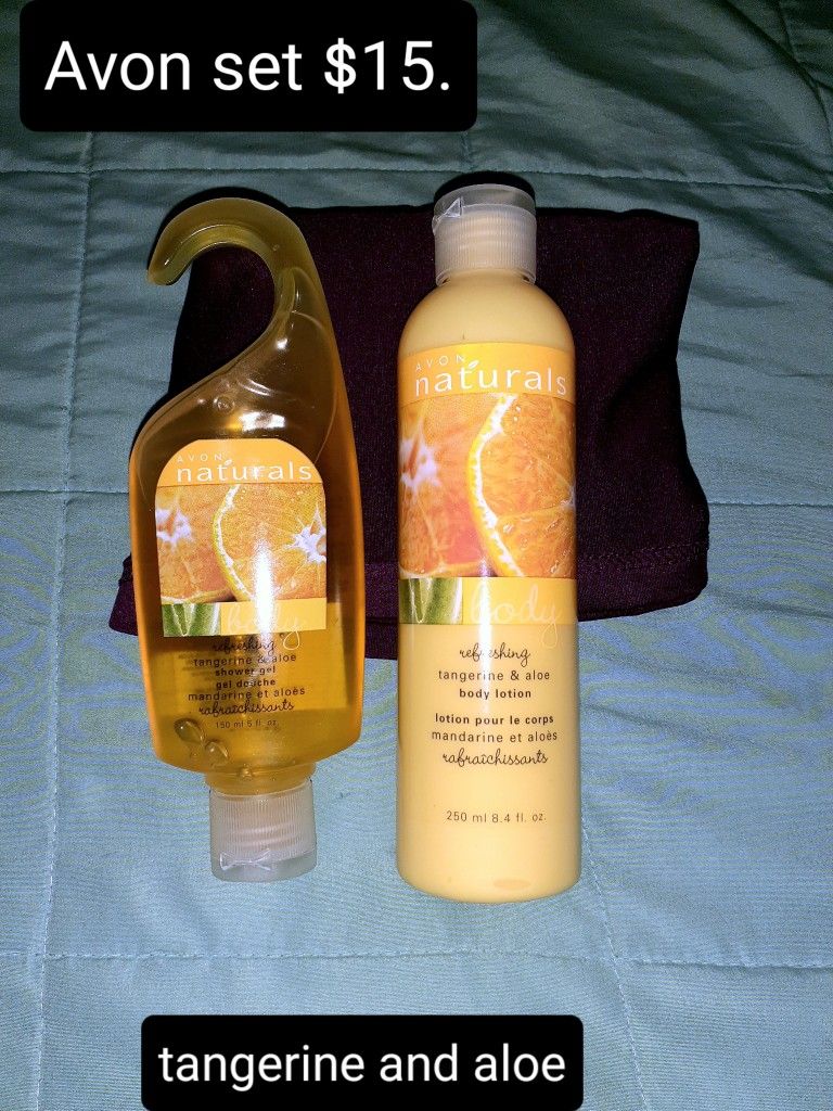 2pc Avon set 