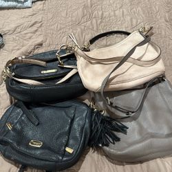 MK 4 Purses 25$ Each