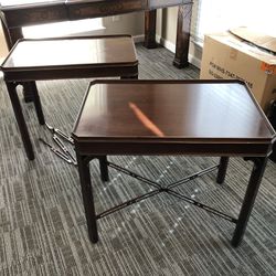 2 Matching Accent End Tables