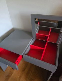 IKEA Vanity Desk, Make up station