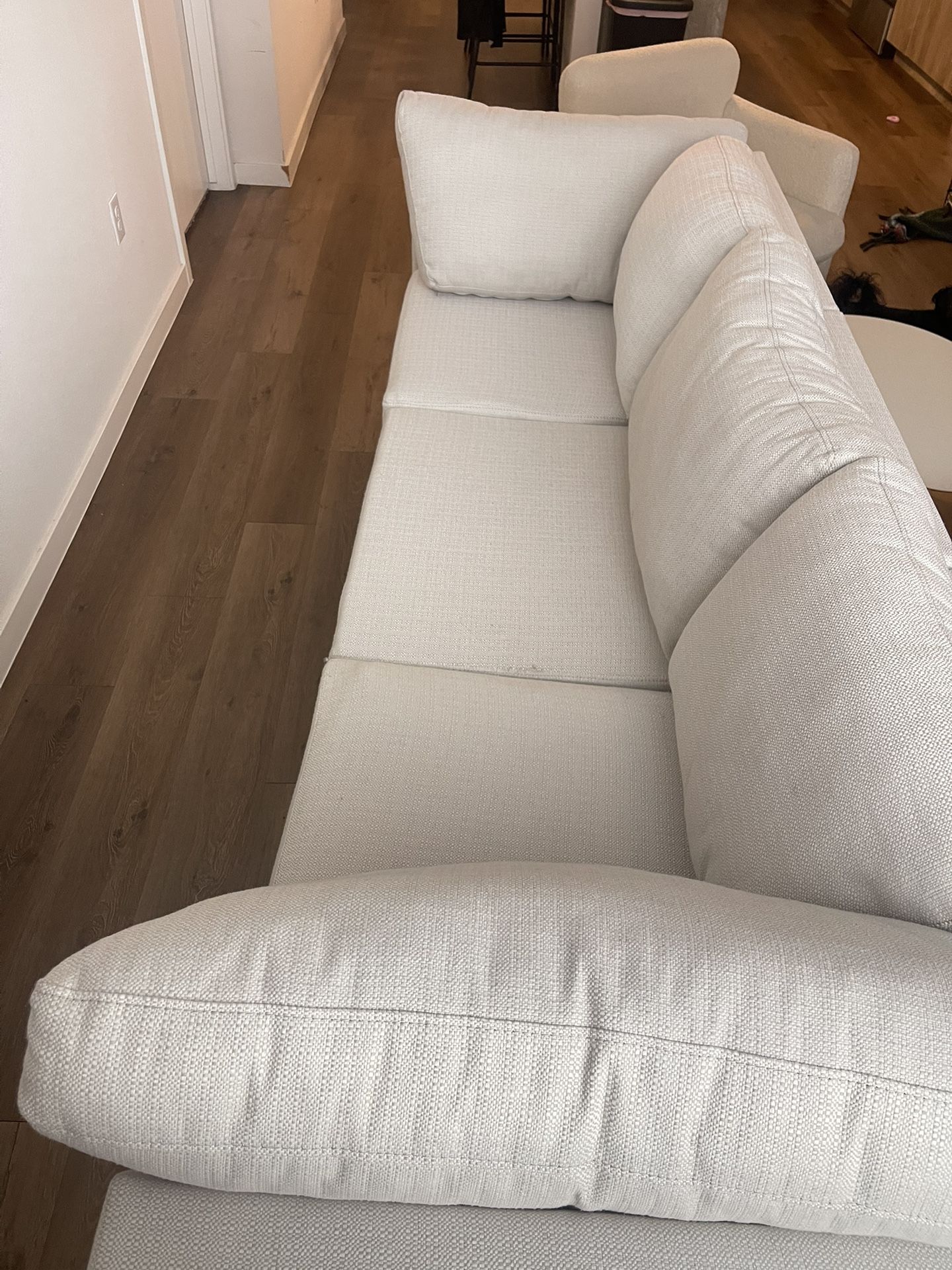 Biege Couch