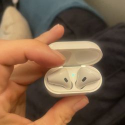 Apple AirPods