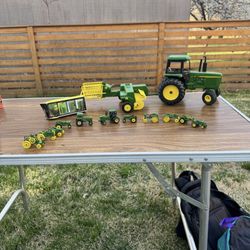 John Deer Tractor Set