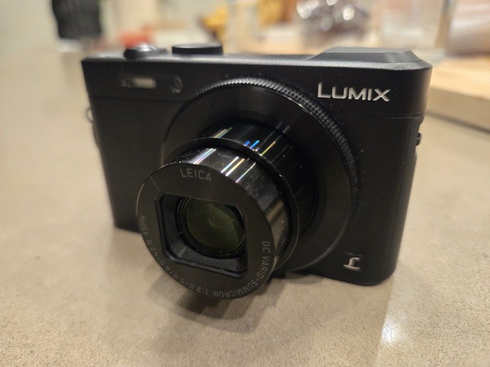 lumix lf1 camera