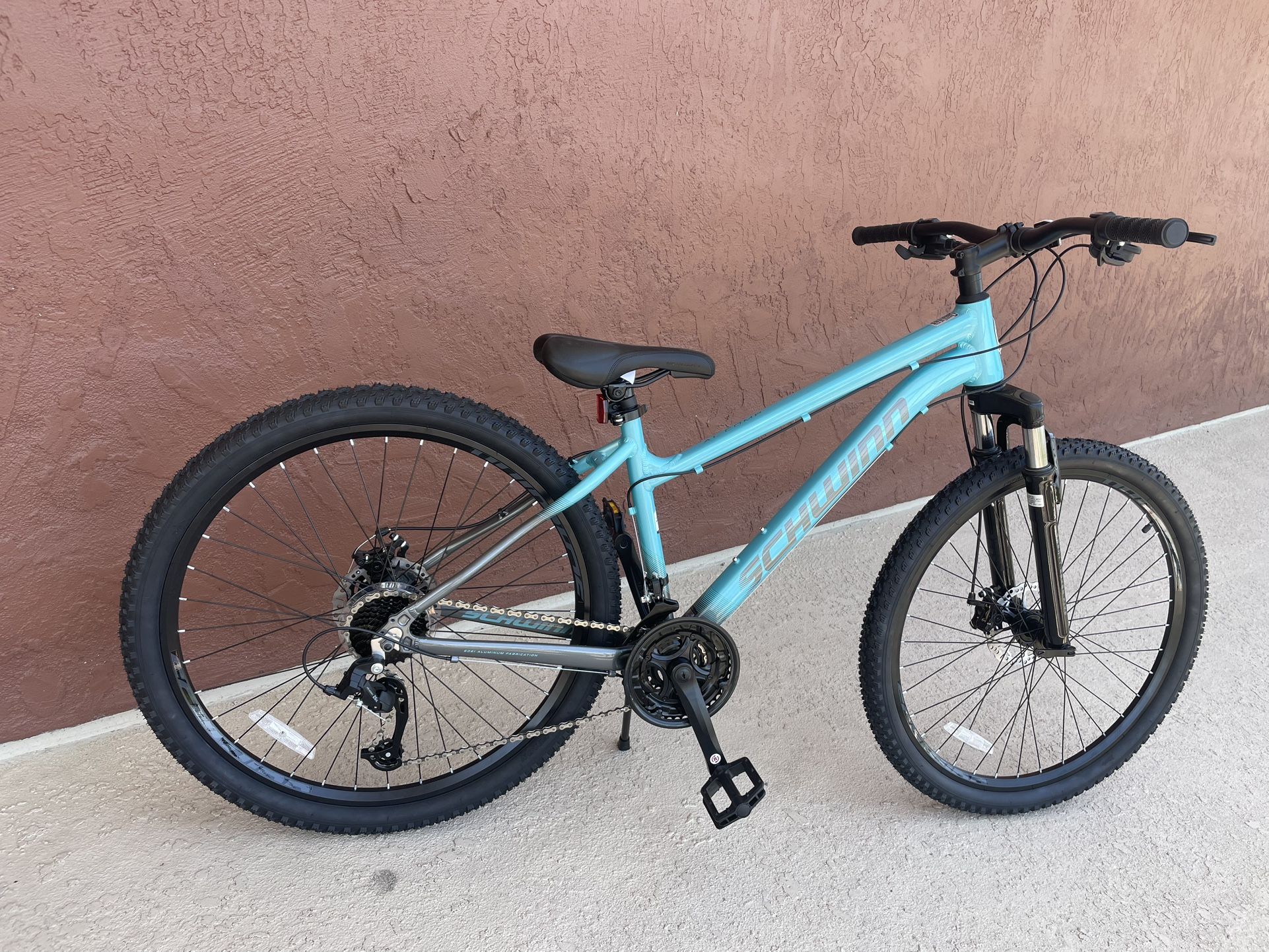 Brand New Schwinn Mountain Bike For Sale