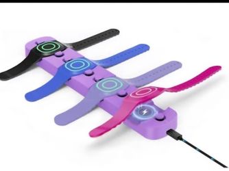 4-in-1 MagicBand+ Charging Station Dock