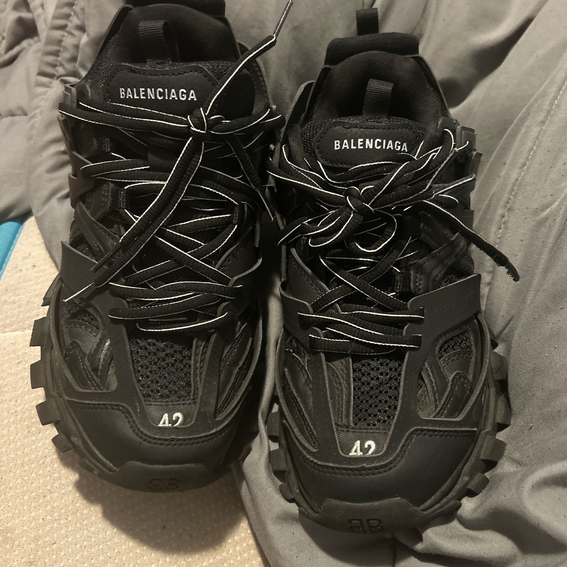 Balenciaga Tracks