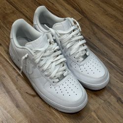 Nike Air Force 1 (size 10)