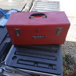ToolBox Full Of Tools Mostly Craftsman In Husky Tool Box 
